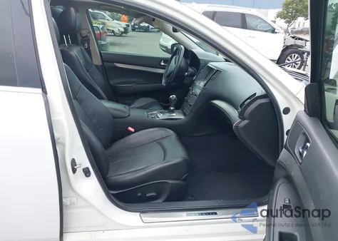 2013 Infiniti G37 Journey from USA, damaged, VIN JN1CV6AP1DM724665